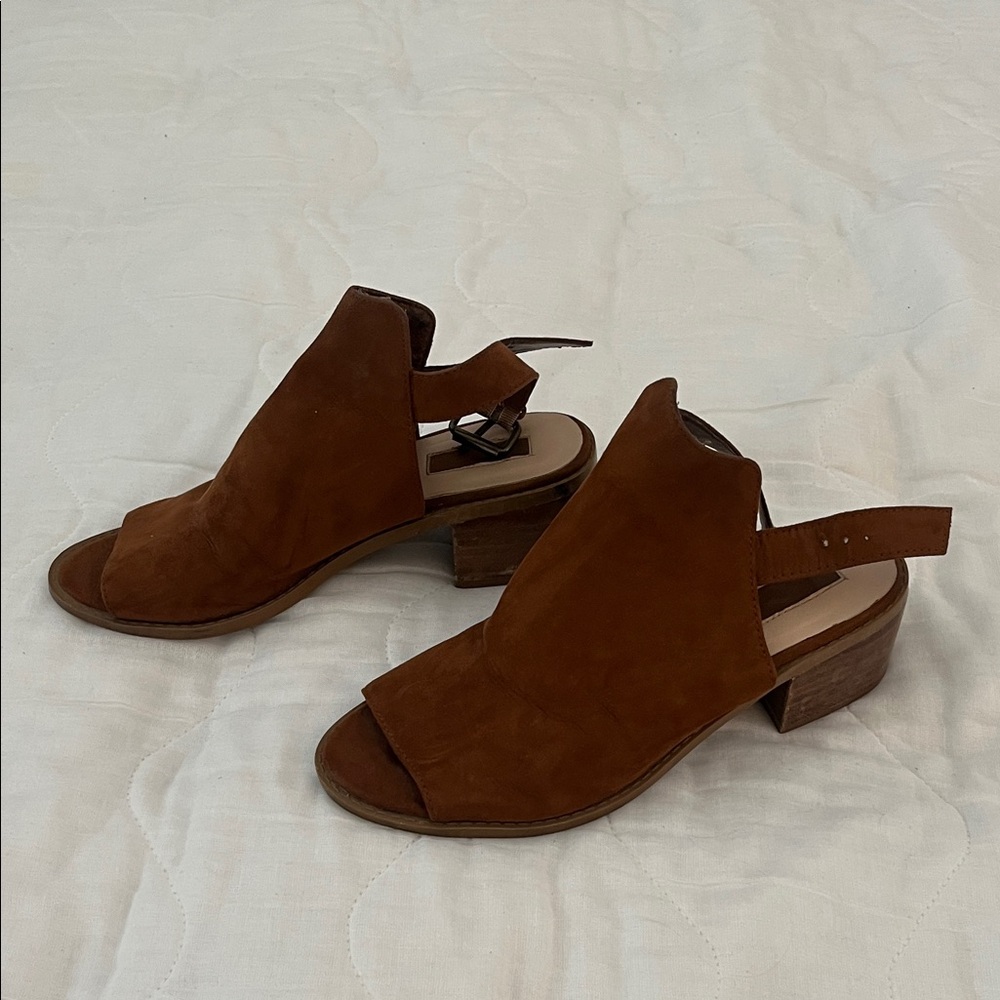 Brown Open-Toe Women's Sandals